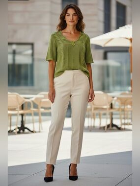 LE GRENIER, Olive Green Open Knit Sweater Top Crochet Boho Stretch, Medium